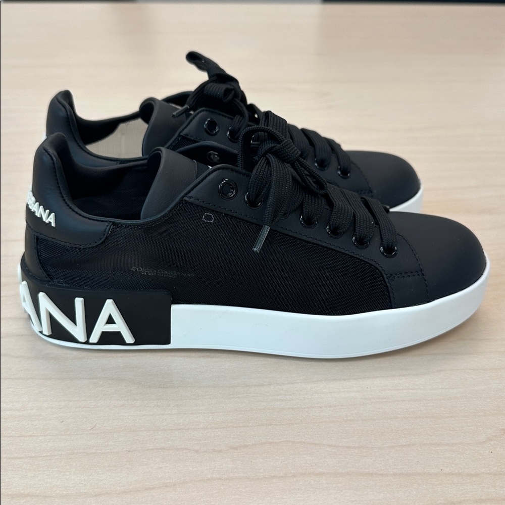 Dolce & Gabbana Black and White Logo Sneakers, new in box. Dust bag included - Picture 3 of 14